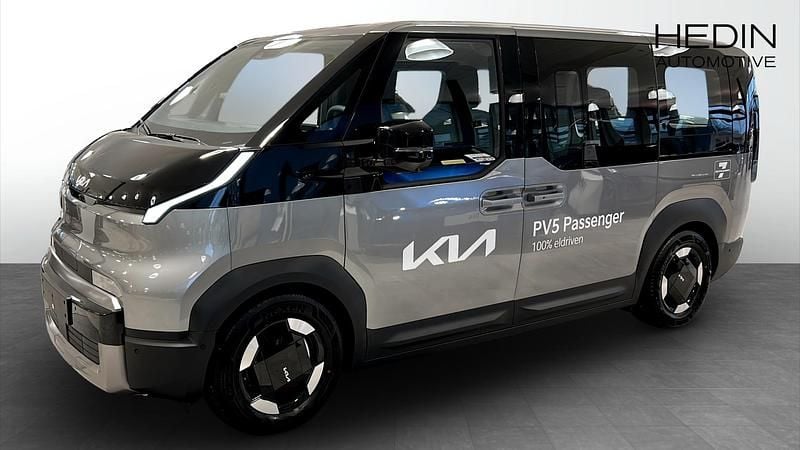 Ny 2025 Kia PV5 Plus Minibuss | 611 900 kr - Bild 1/4