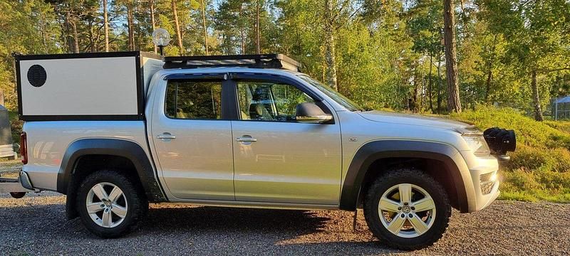 Silver Begagnad 2017 VW Amarok Highline Pickup | 375 000 kr (Bra pris) - Bild 1/4