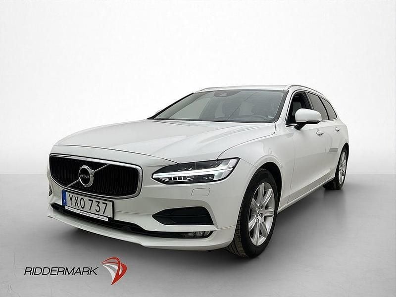 Begagnad Volvo V90 Momentum 190 HK (139 kW) 2017 Vit Kombi