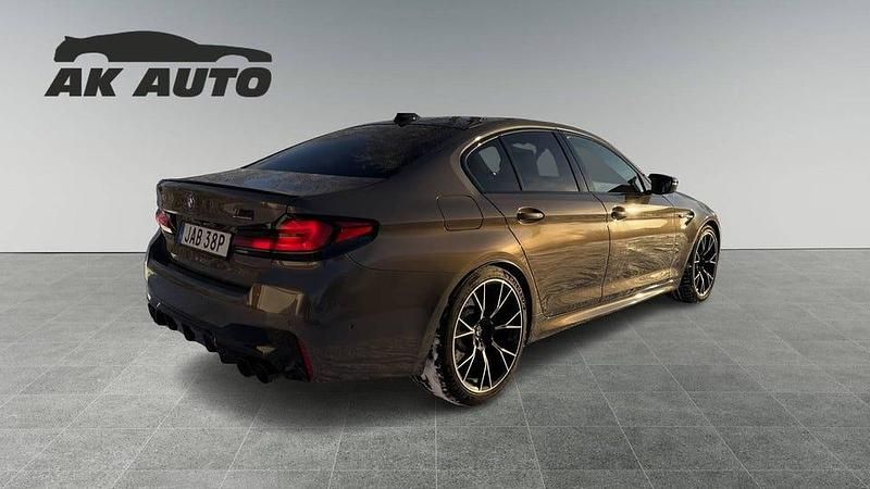 Begagnad BMW M5 Competition Edition 626 HK (460 kW) 2023 Grå