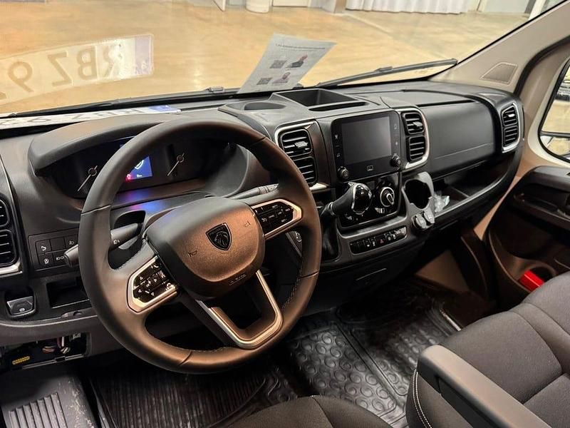 Ny Peugeot Boxer 180 HK (132 kW) 2025 Vit Van