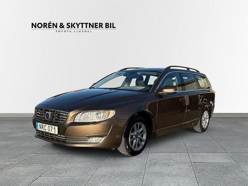 Brun Begagnad 2014 Volvo V70 Momentum Kombi | 199 000 kr (Dyr) - Bild 1/4
