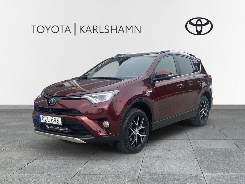 Mörkröd Begagnad 2016 Toyota RAV4 Hybrid Active SUV | 219 000 kr (Marknadspris) - Bild 1/3
