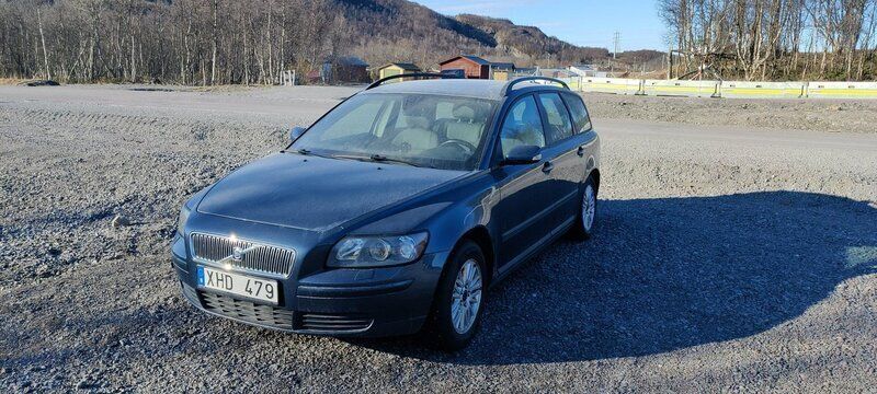 Blå Begagnad 2006 Volvo V50 Kombi | 6 000 kr - Bild 1/4