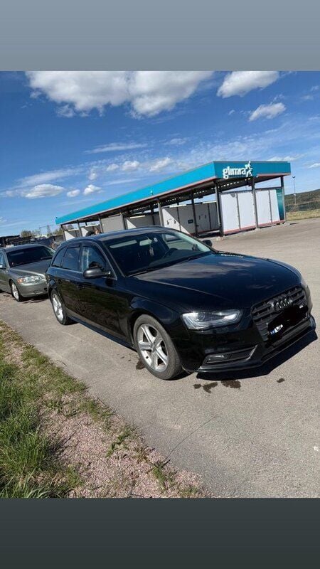Svart Begagnad 2014 Audi A4 Kombi | 90 000 kr (Marknadspris) - Bild 1/4