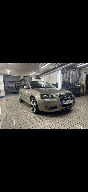 Brun Begagnad 2006 Audi A3 Sportback Comfort Halvkombi | 40 000 kr (Dyr) - Bild 1/4
