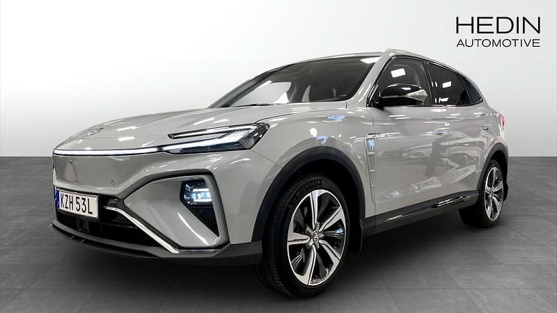 Grå Begagnad 2022 MG Marvel R Performance SUV | 289 900 kr (Marknadspris) - Bild 1/4