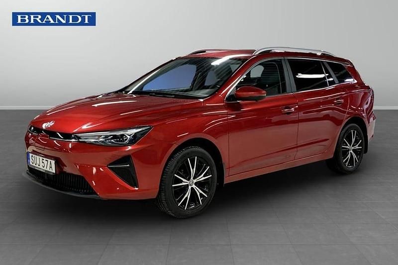 Begagnad MG MG5 EV Long Range Luxury 116 kW (158 HK) 2022 Röd Kombi