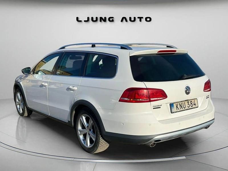 Begagnad VW Passat Alltrack 177 HK (130 kW) 2014 Vit Kombi