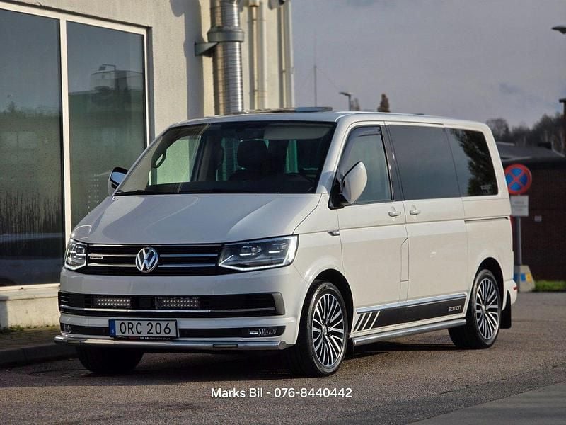 Vit Begagnad 2017 VW Multivan Highline Van | 379 900 kr (Marknadspris) - Bild 1/4