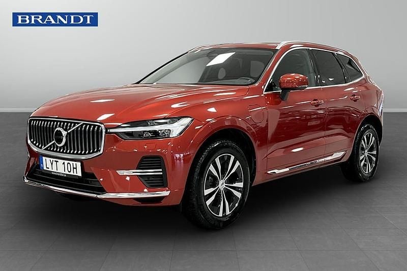Röd Begagnad 2024 Volvo XC60 Core SUV | 519 900 kr (Bra pris) - Bild 1/4
