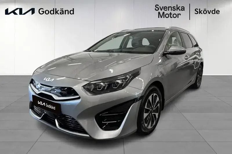 Svart Begagnad 2023 Kia Ceed Sportswagon Advance Kombi | 319 200 kr (Dyr) - Bild 1/4