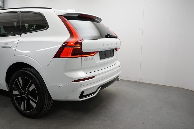 Ny Volvo XC60 2026 Vit SUV
