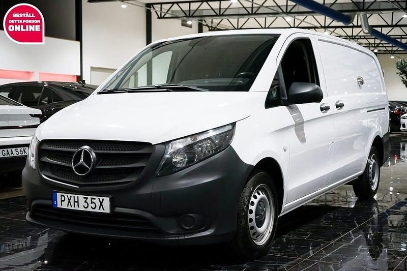 Vit Begagnad 2022 Mercedes Vito Van | 194 500 kr (Marknadspris) - Bild 1/4