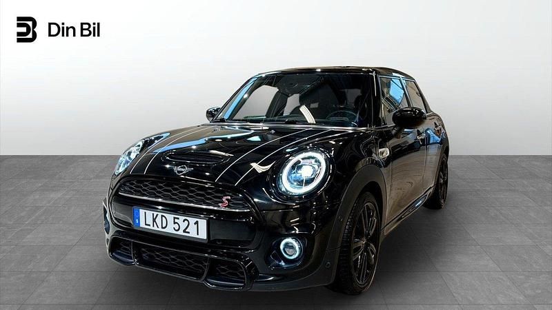 Svart Begagnad 2020 Mini Cooper S Halvkombi | 259 900 kr (Lite dyr) - Bild 1/4