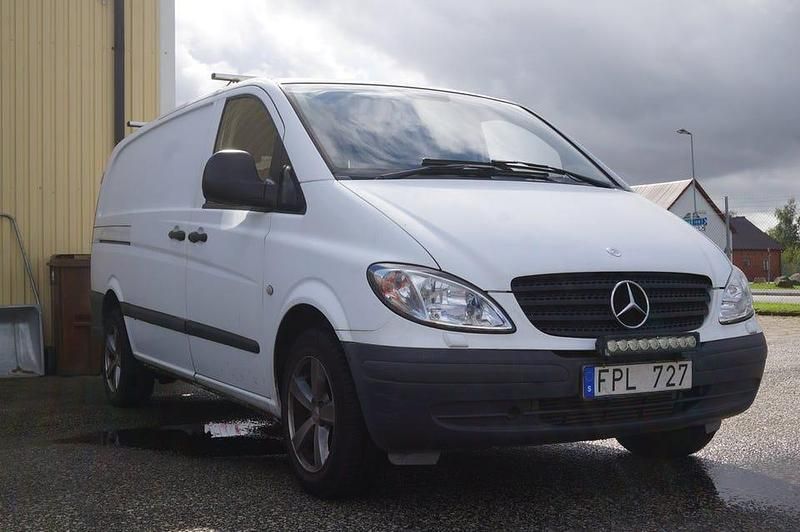Begagnad Mercedes Vito 150 HK (110 kW) 2007 Vit Van