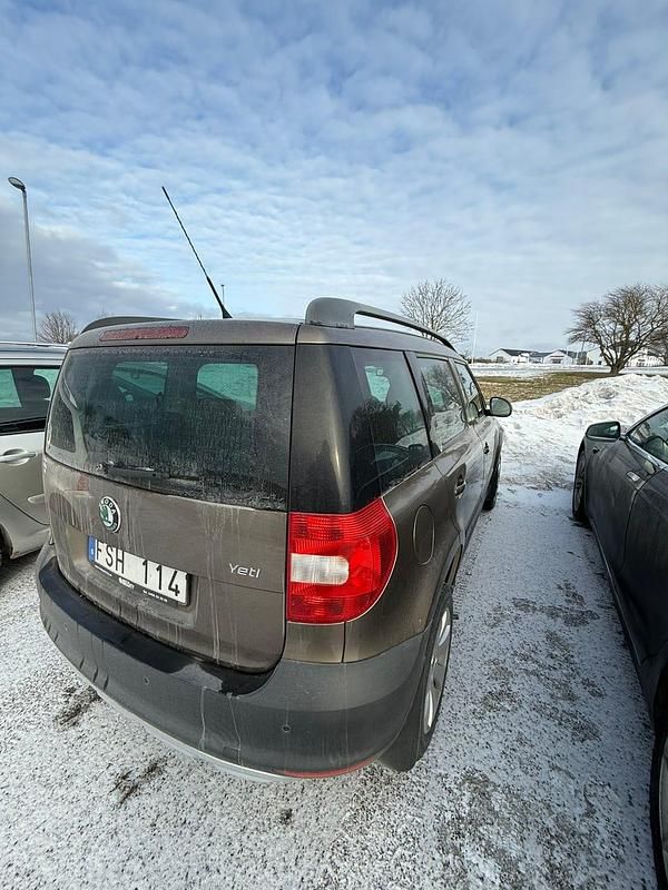 Begagnad Skoda Yeti 105 HK (77 kW) 2010 SUV