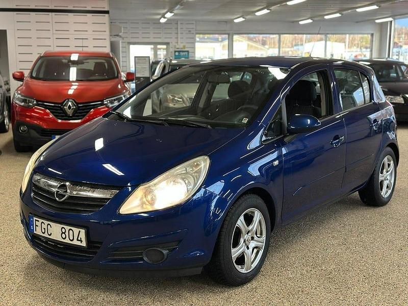 Begagnad Opel Corsa 80 HK (58 kW) 2007 Blå Halvkombi