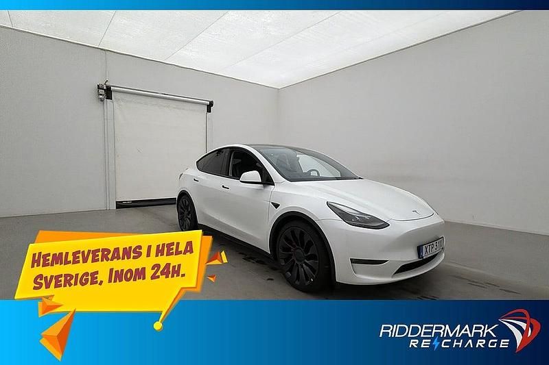 Begagnad Tesla Model Y Performance 392 kW (534 HK) 2023 Vit SUV