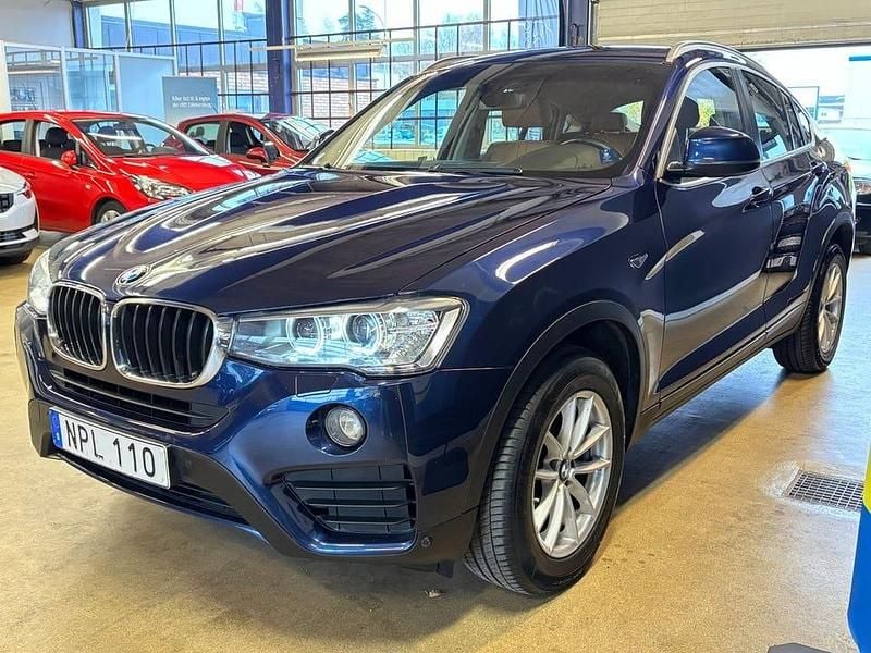 Blå Begagnad 2015 BMW X4 SUV | 188 000 kr (Bra pris) - Bild 1/4