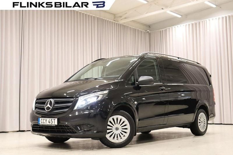 Svart Begagnad 2021 Mercedes Vito Minibuss | 249 700 kr - Bild 1/4