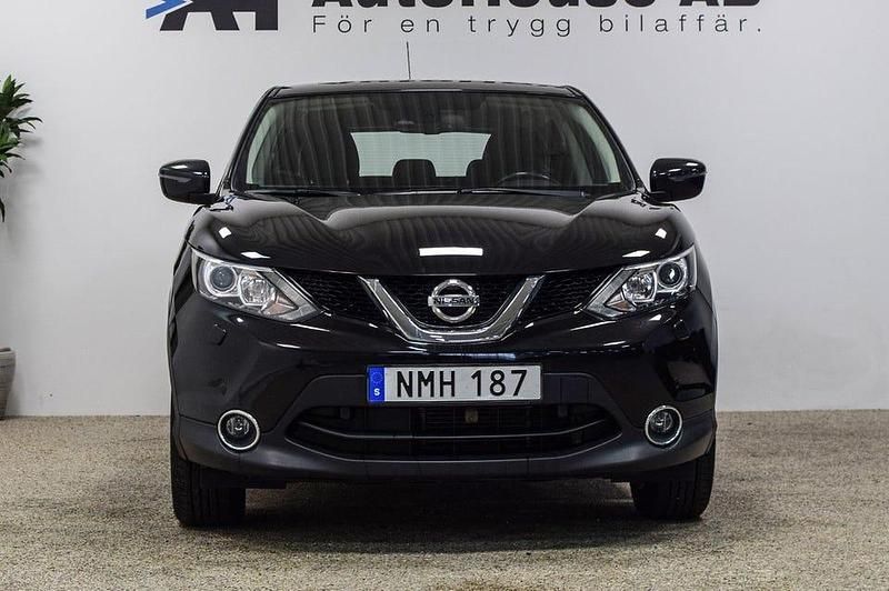 Begagnad Nissan Qashqai Acenta 116 HK (85 kW) 2017 Svart SUV