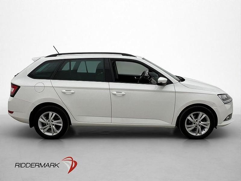 Begagnad Skoda Fabia Style 95 HK (69 kW) 2018 Vit Kombi