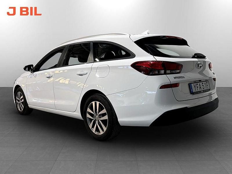 Begagnad Hyundai i30 Trend 120 HK (88 kW) 2019 Okänd Kombi