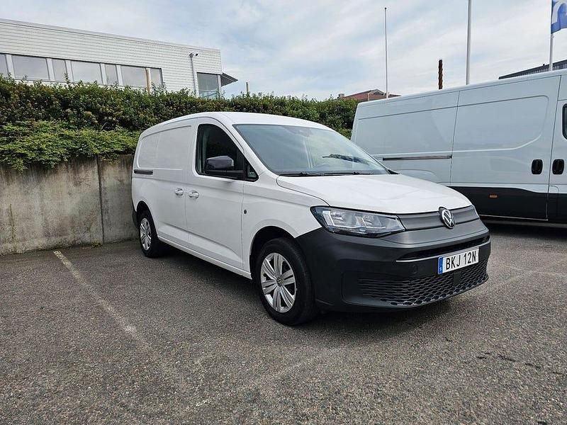 Begagnad VW Caddy Maxi 122 HK (89 kW) 2023 Vit Minibuss