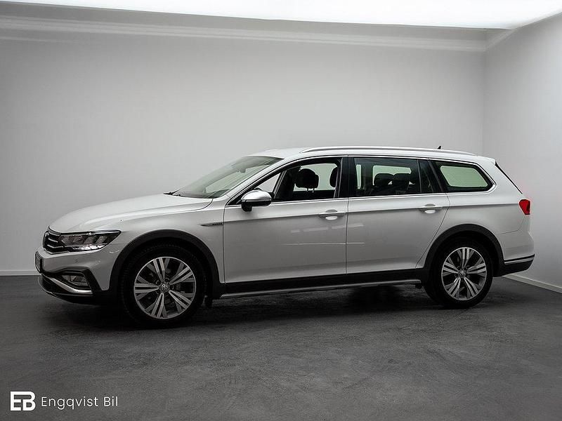 Begagnad VW Passat Alltrack 191 HK (140 kW) 2019 Vit Kombi