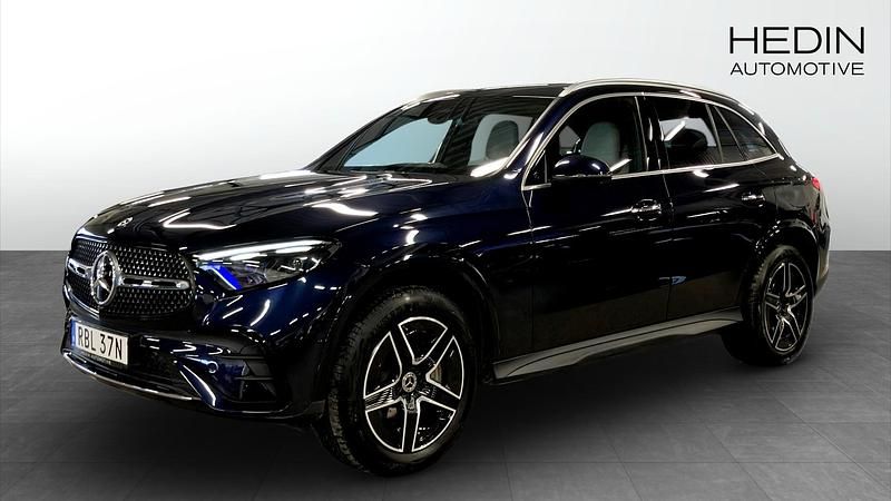 Begagnad Mercedes GLC300 2024 Blå