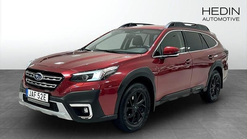 Röd Begagnad 2023 Subaru Outback Kombi | 364 900 kr (Marknadspris) - Bild 1/4