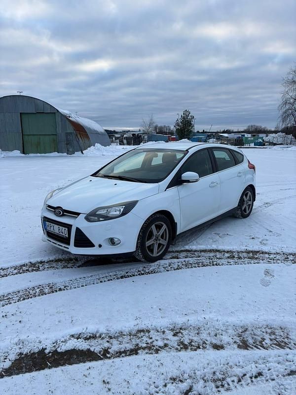 Begagnad 2013 Ford Focus | 50 000 kr (Marknadspris) - Bild 1/4