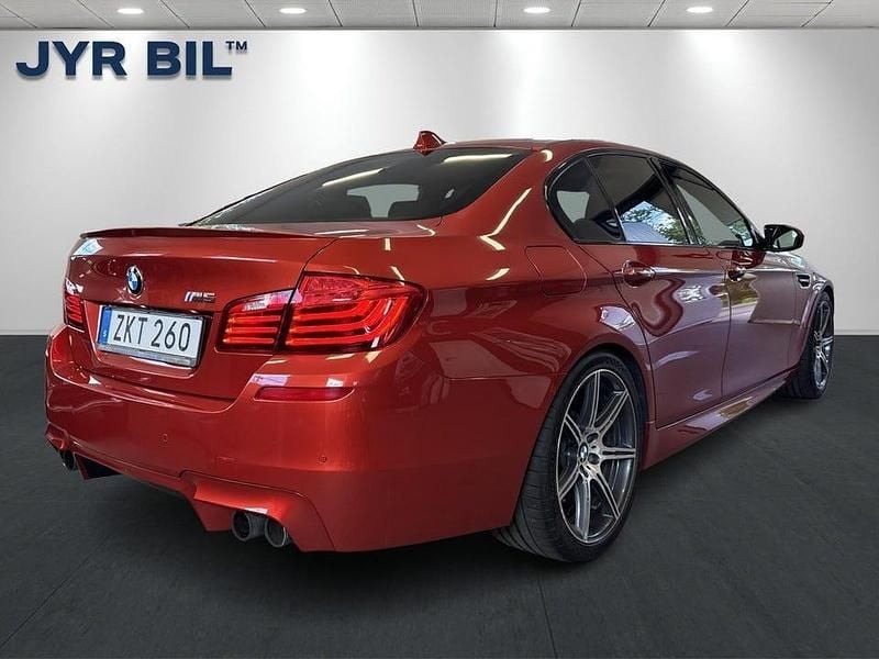 Begagnad BMW M5 Competition Edition 576 HK (423 kW) 2014 Orange Sedan