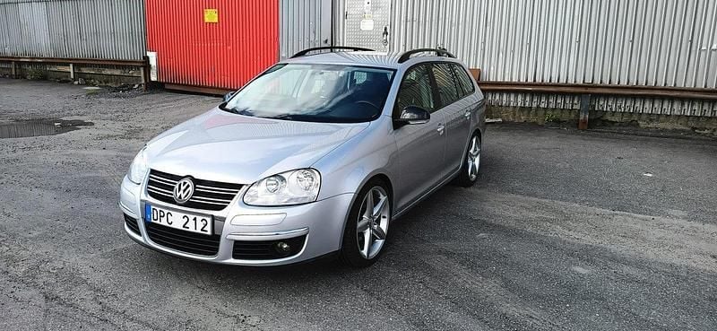 Silver Begagnad 2009 VW Golf VI Kombi | 30 000 kr (Dyr) - Bild 1/4
