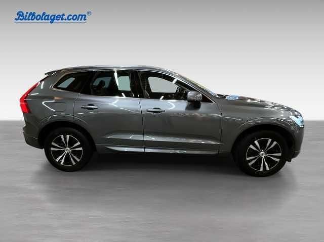 Begagnad Volvo XC60 Momentum 197 HK (144 kW) 2021 SUV