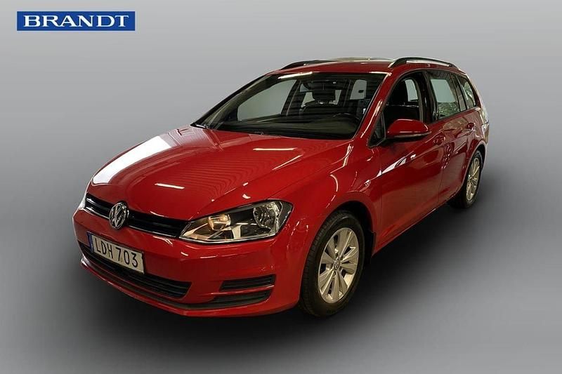 Röd Begagnad 2016 VW Golf VII Kombi | 129 900 kr (Marknadspris) - Bild 1/4