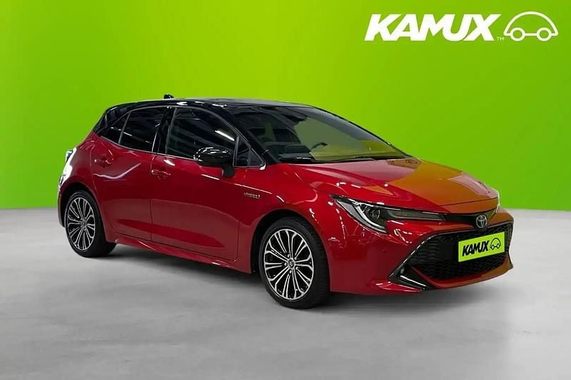 Röd Begagnad 2019 Toyota Corolla Halvkombi | 219 800 kr (Marknadspris) - Bild 1/3