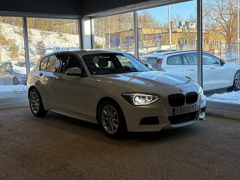 Begagnad BMW 116 M Sport 136 HK (100 kW) 2014 Vit Halvkombi