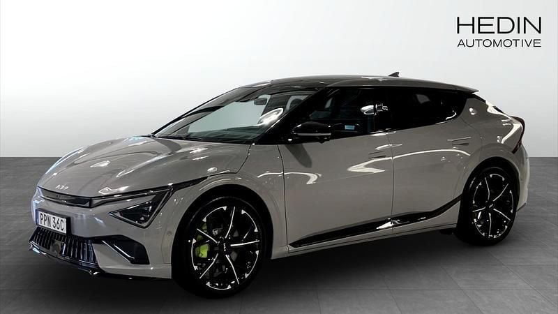 Grå (grey) Begagnad 2025 Kia EV6 SUV | 699 900 kr - Bild 1/4