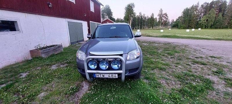 Grå Begagnad 2008 Mazda BT-50 Pickup | 65 000 kr - Bild 1/4