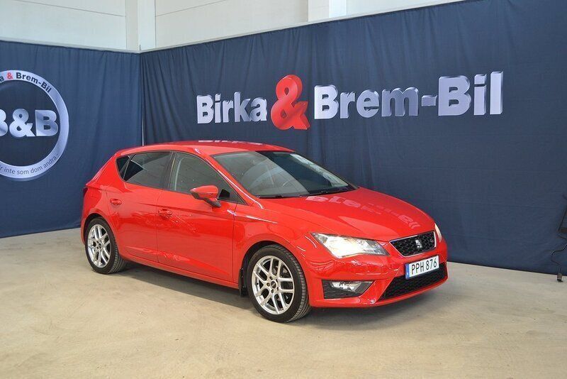 Röd Begagnad 2014 Seat Leon FR Halvkombi | 109 000 kr (Marknadspris) - Bild 1/3