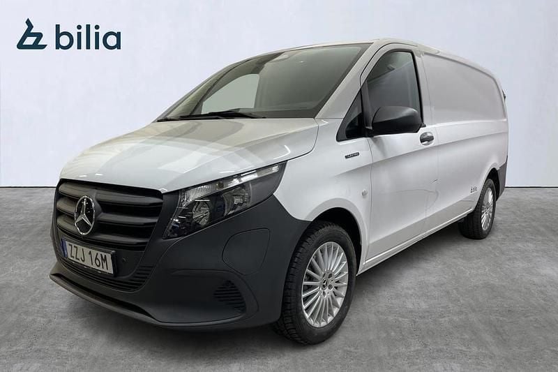 Vit Begagnad 2025 Mercedes e-Vito Van | 559 900 kr - Bild 1/4
