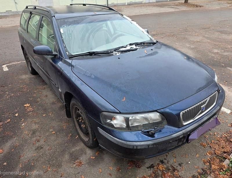 Begagnad 2004 Volvo V70 Kombi | 49 000 kr (Dyr) - Bild 1/4