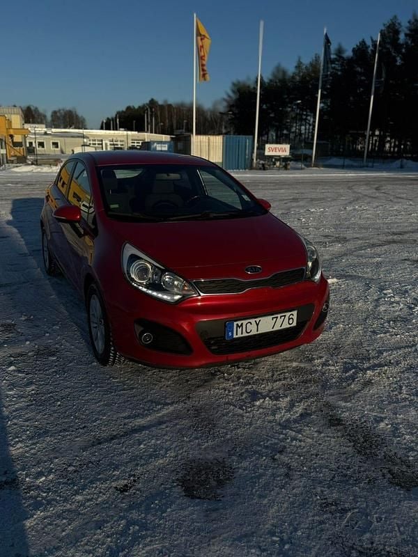 Begagnad Kia Rio 109 HK (80 kW) 2012
