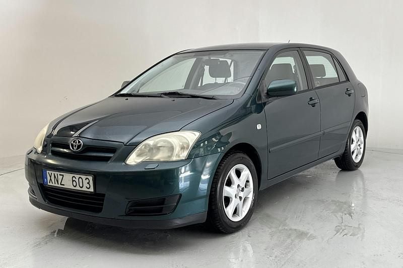 Mörkgrön Begagnad 2006 Toyota Corolla | 30 000 kr - Bild 1/4