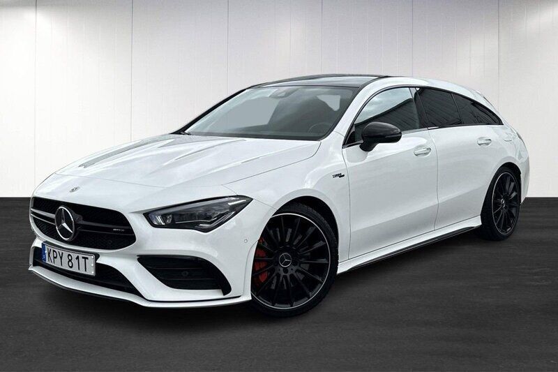 Vit (white) Begagnad 2022 Mercedes CLA35 AMG Shooting Brake Kombi | 469 000 kr - Bild 1/4
