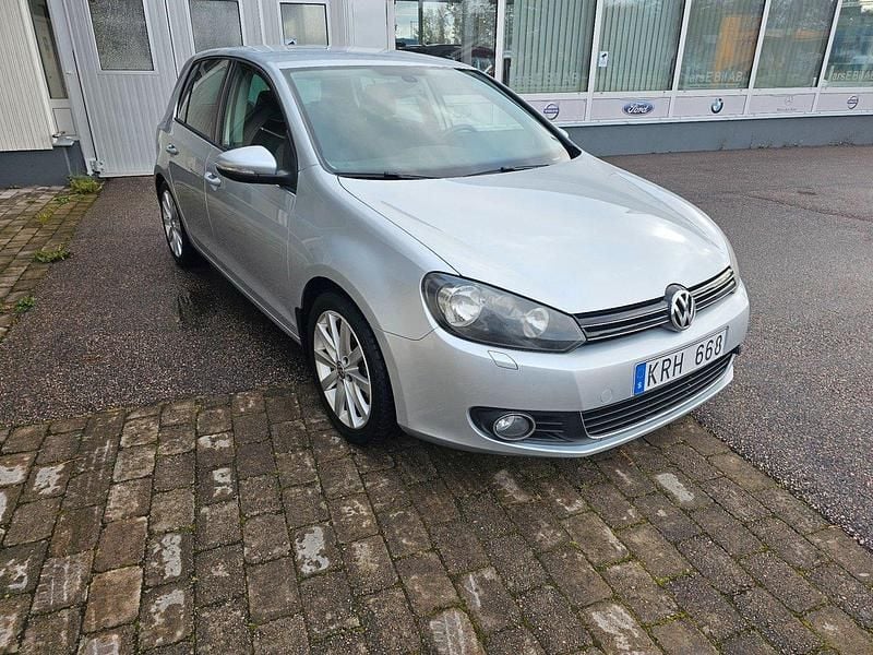 Silver Begagnad 2010 VW Golf VI GT Halvkombi | 84 900 kr (Lite dyr) - Bild 1/4