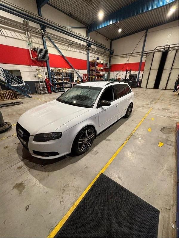 Begagnad 2007 Audi A4 Comfort Kombi | 42 000 kr (Marknadspris) - Bild 1/4