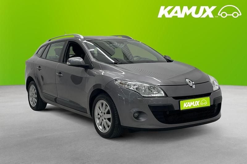 Grå Begagnad 2012 Renault Mégane III | 69 700 kr (Marknadspris) - Bild 1/3